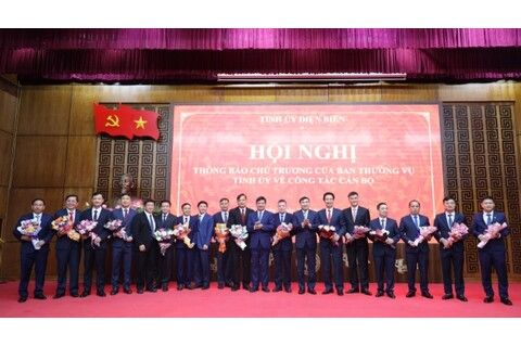 Tỉnh ủy Công bố các quyết định quan trọng về công tác cán bộ