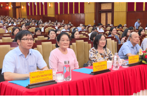 Đảng viên Tây Ninh nghiên cứu, học tập Nghị quyết Hội nghị lần thứ mười Ban Chấp hành Trung ương Đảng Khóa XIII