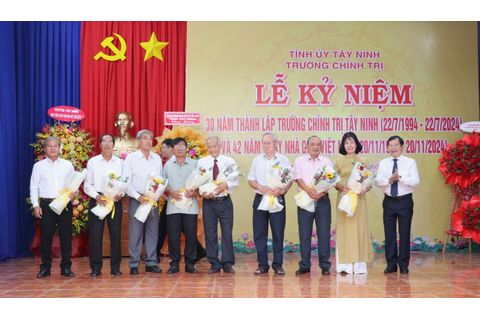 Trường Chính trị Tây Ninh đóng góp quan trọng trong sự nghiệp đào tạo cán bộ tỉnh nhà