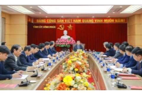 Đồng chí Lê Minh Hưng, Ủy viên Bộ Chính trị, Bí thư Trung ương Đảng, Trưởng Ban Tổ chức Trung ương làm việc với Ban Thường vụ Tỉnh ủy Vĩnh Phúc
