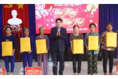 Chủ tịch nước chúc Tết đảng bộ, chính quyền và nhân dân tỉnh An Giang