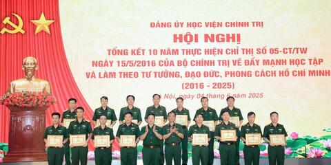 Chuyển biến rõ nét trong học tập và làm theo Bác tại Học viện Chính trị