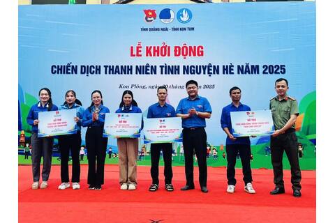 Quảng Ngãi - Kon Tum: Khởi động Chiến dịch Thanh niên tình nguyện hè năm 2025