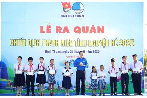 Tuổi trẻ Bình Thuận ra quân chiến dịch Thanh niên tình nguyện hè năm 2025