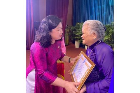 Bình Định: Biểu dương các tập thể, cá nhân tiêu biểu trong học tập và làm theo tư tưởng, đạo đức, phong cách Hồ Chí Minh, giai đoạn 2016 - 2025