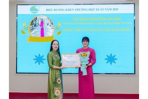 Hội LHPN tỉnh Nam Định khen thưởng cô giáo dũng cảm cứu người đuối nước