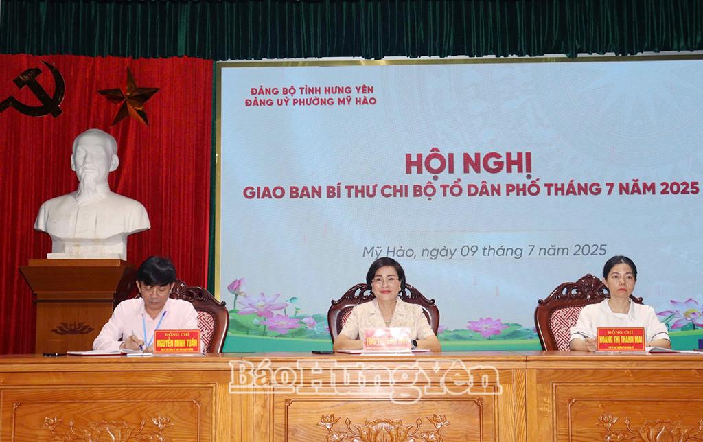 Thường trực Đảng ủy phường Mỹ Hào chủ trì hội nghị