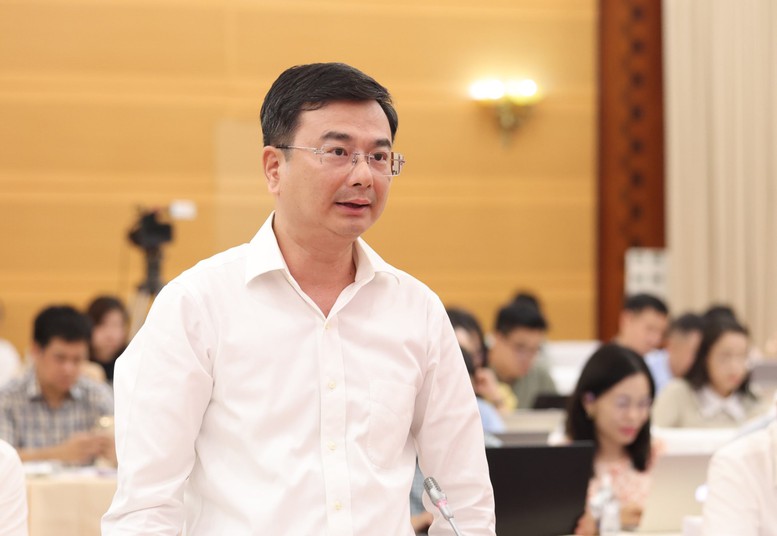 Họp báo Chính phủ thường kỳ tháng 6: Nhiều vấn đề thời sự được làm rõ- Ảnh 5. Họp báo Chính phủ thường kỳ tháng 6: Nhiều vấn đề thời sự được làm rõ- Ảnh 5.