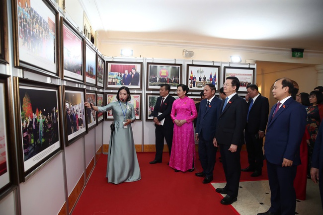 Bộ trưởng Nguyễn Văn Hùng: Đảng bộ Bộ VHTTDL luôn phải "giữ được nhịp" và tạo ra "nhịp mới" - Ảnh 1. Bộ trưởng Nguyễn Văn Hùng: Đảng bộ Bộ VHTTDL luôn phải "giữ được nhịp" và tạo ra "nhịp mới" - Ảnh 1.