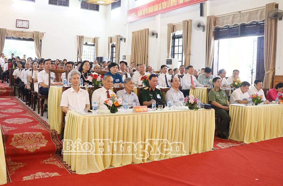 Các đại biểu dự đại hội