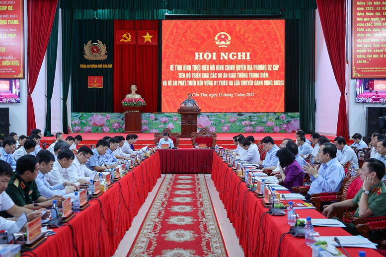 Thủ tướng: ĐBSCL cần đoàn kết hơn nữa, bứt phá, thần tốc hơn nữa- Ảnh 9.