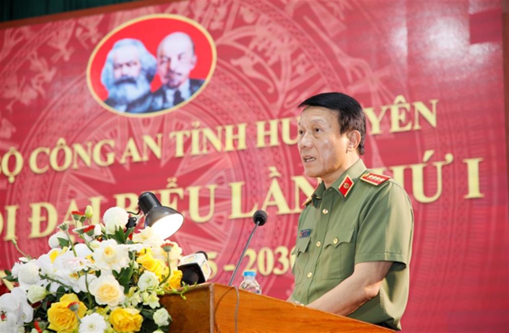 Đại tướng Lương Tam Quang, Uỷ viên Bộ Chính trị, Bí thư Đảng uỷ Công an Trung ương, Bộ trưởng Bộ Công an phát biểu chỉ đạo tại Đại hội.