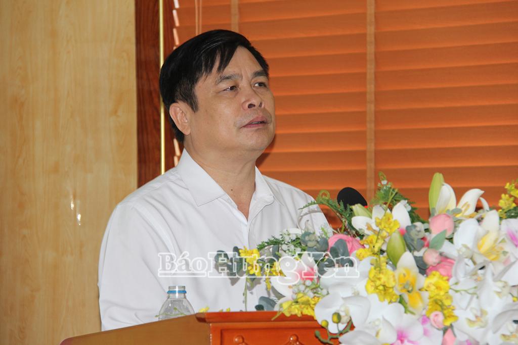Phó Chủ tịch UBND tỉnh Phạm Văn Nghiêm phát biểu chỉ đạo tại hội nghị