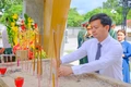 Lãnh đạo tỉnh dâng hương tại Đền thờ Bác Hồ và các Anh hùng liệt sĩ tỉnh