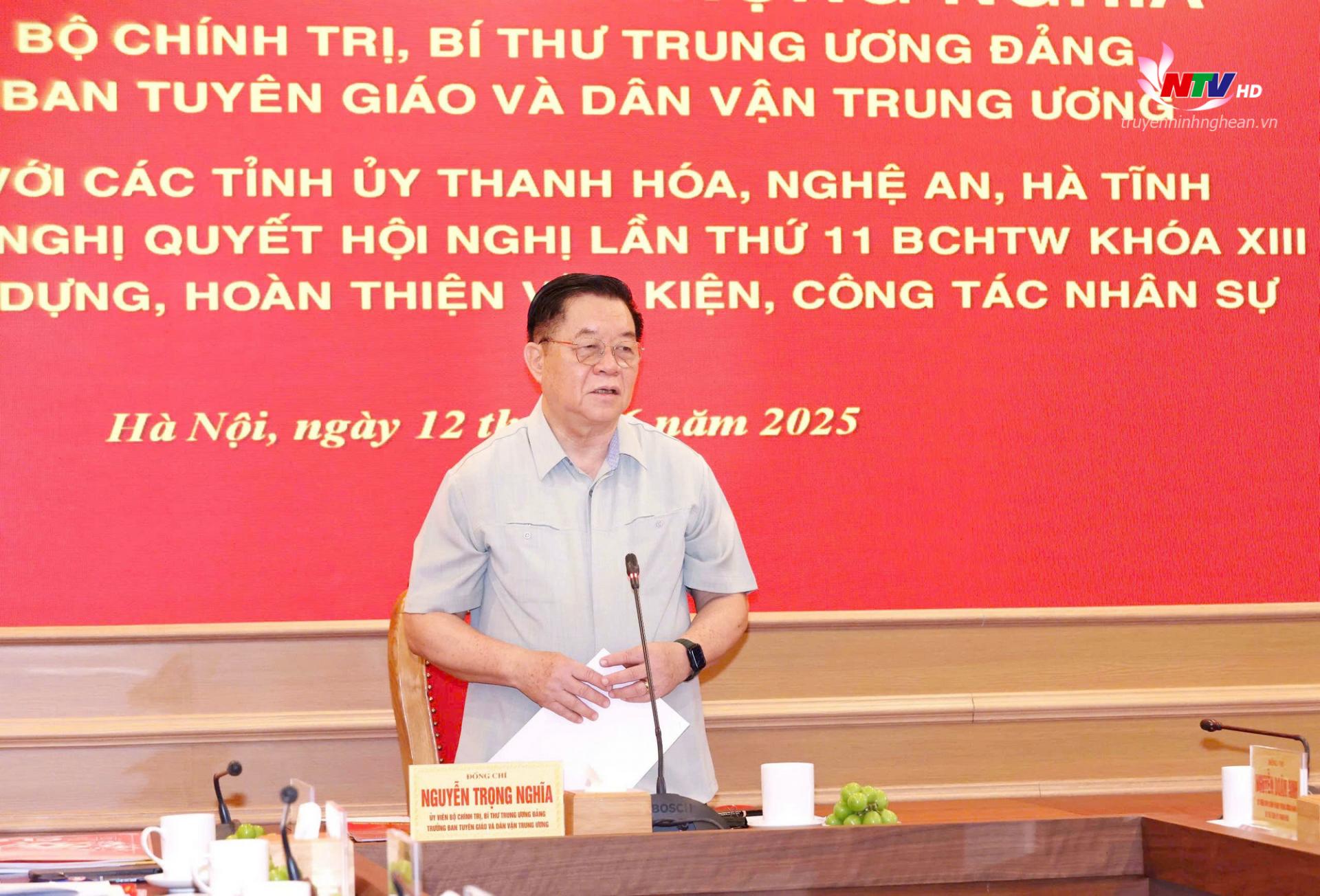 Đồng chí Nguyễn Trọng Nghĩa - Ủy viên Bộ Chính trị, Bí thư Trung ương Đảng, Trưởng Ban Tuyên giáo và Dân vận Trung ương kết luận buổi làm việc.