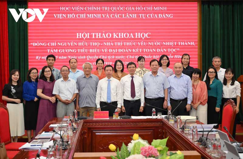 Các đại biểu chụp ảnh chung