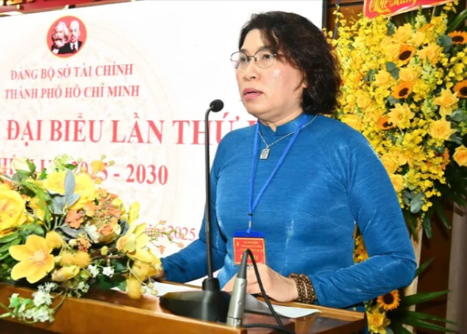 Bí thư Đảng ủy, Giám đốc Sở Tài chính Lê Thị Huỳnh Mai phát biểu. (Ảnh: SGGP)