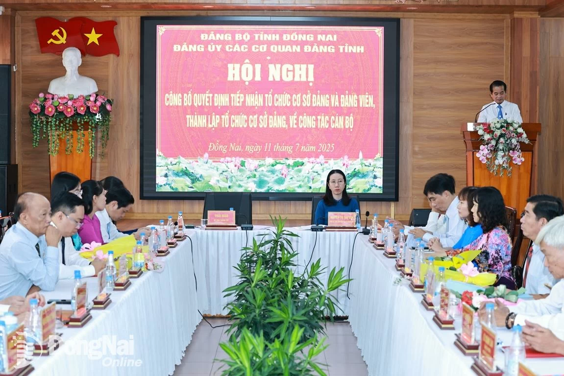 Đồng chí Thái Bảo phát biểu chỉ đạo tại hội nghị. Ảnh: Công Nghĩa 