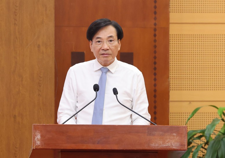 Họp báo Chính phủ thường kỳ tháng 6: Tình hình KTXH 6 tháng đầu năm tạo đà hoàn thành các mục tiêu năm 2025- Ảnh 2. Họp báo Chính phủ thường kỳ tháng 6: Tình hình KTXH 6 tháng đầu năm tạo đà hoàn thành các mục tiêu năm 2025- Ảnh 2.