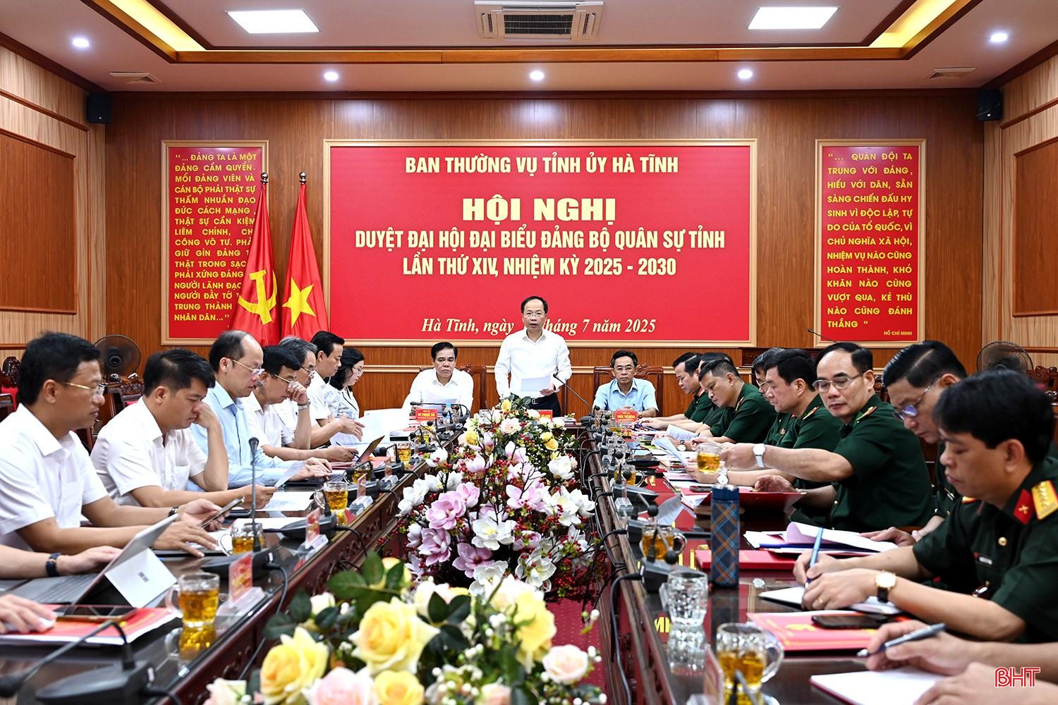 Các đồng chí Thường trực Tỉnh ủy chủ trì hội nghị. bqbht_br_dsc-8116a-copy.jpg