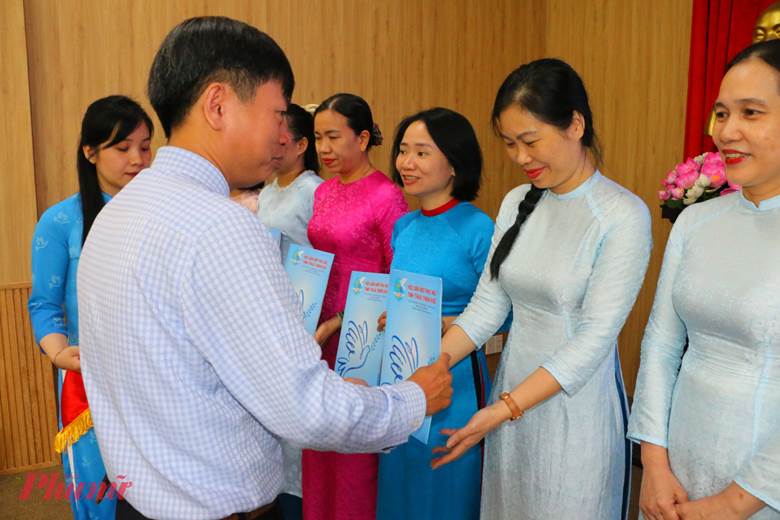 ông Đặng Văn Sơn – Phó Trưởng Ban tổ chức Thành uỷ Huế 