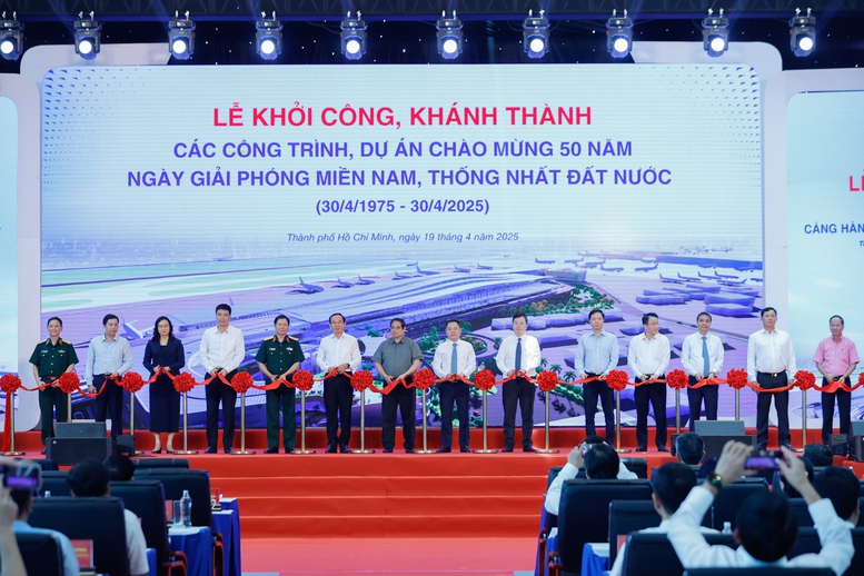 Thủ tướng: Những công trình “biểu tượng” góp phần định vị hình ảnh Việt Nam, là