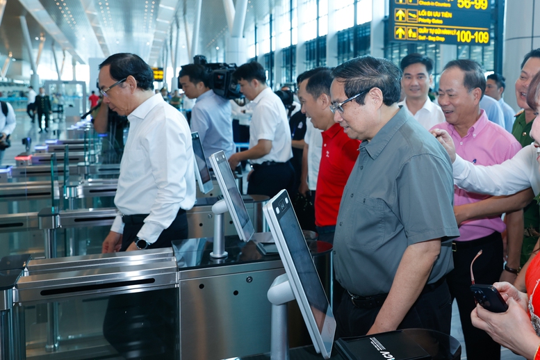Thủ tướng: Những công trình “biểu tượng” góp phần định vị hình ảnh Việt Nam, là