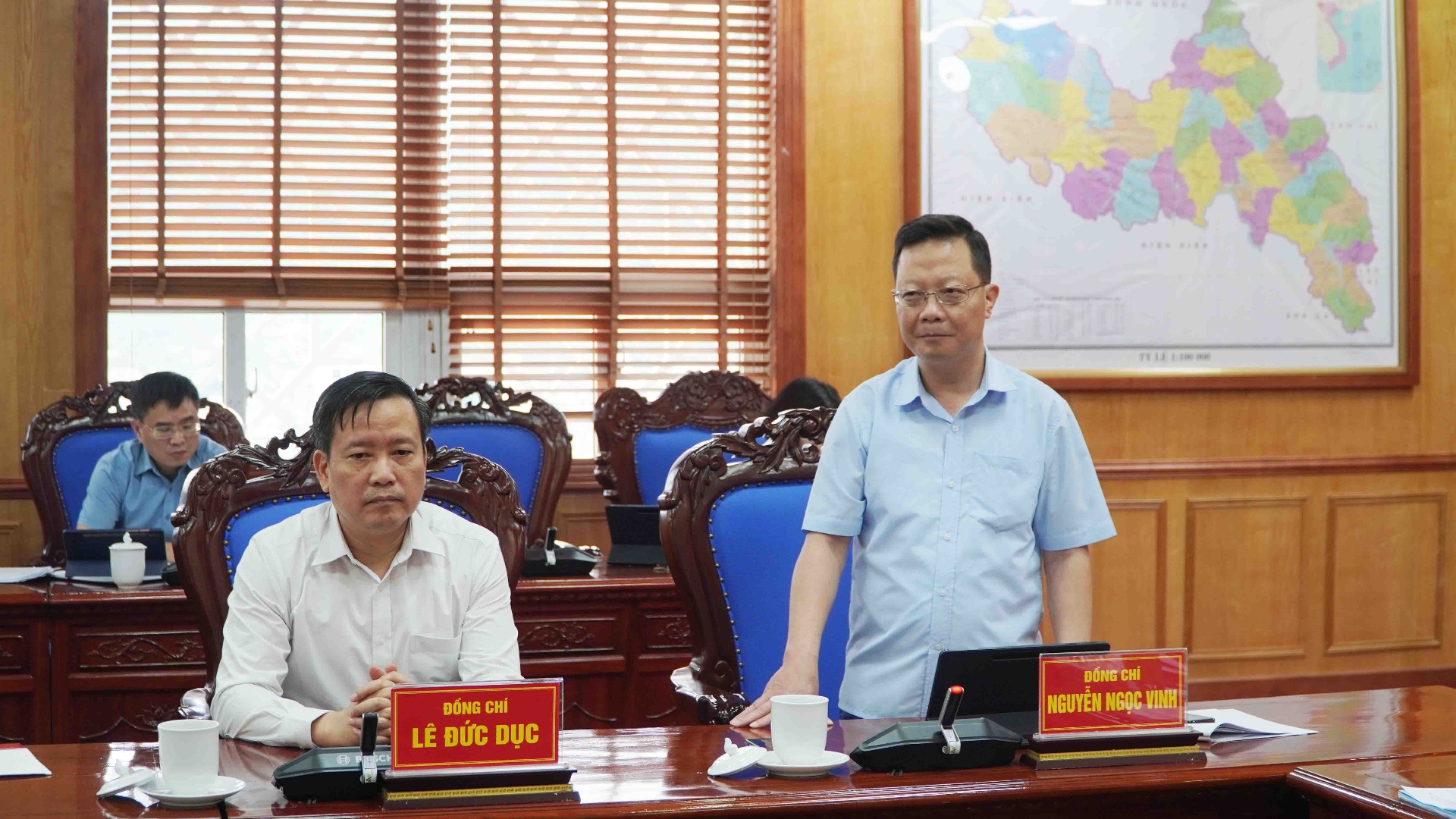 Đồng chí Nguyễn Ngọc Vinh – Uỷ viên Ban Thường vụ, Chủ nhiệm Uỷ ban Kiêm tra Tỉnh uỷ phát biểu tại cuộc họp.