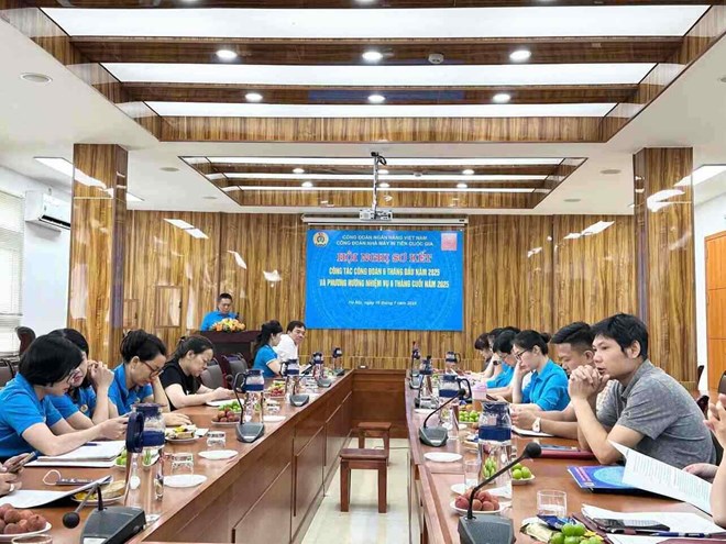 Tăng cường đối thoại, nắm bắt tâm tư, nguyện vọng của người lao động