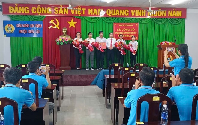 Thành lập Chi bộ ở Công ty TNHH Dona Standard ở Đồng Nai có 25.000 công nhân