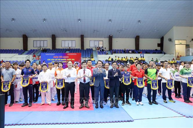 Khai mạc Giải vô địch các Câu lạc bộ Karate quốc gia - Ảnh 1. Khai mạc Giải vô địch các Câu lạc bộ Karate quốc gia - Ảnh 1.